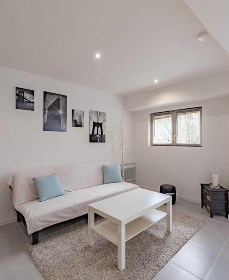 Guestready - Modern And Spacious Flat Near Vaise Лион Экстерьер фото